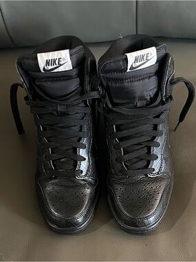 Women’s Nike Wedge Sneaker